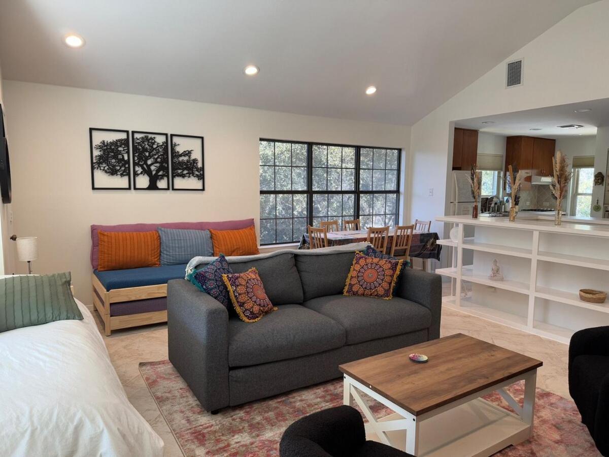 Barton Creek Getaway *